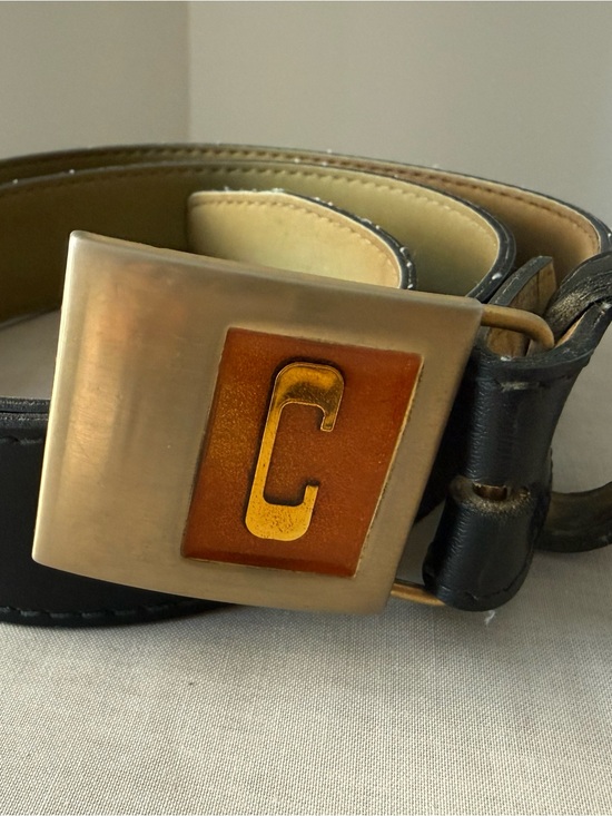 Lee Other - Vintage Lee Black Men’s Leather Belt with Gold Buckle and Brown Accent